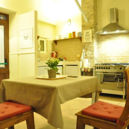 Bed And Breakfast Piazza Mercato Pescara Dış mekan fotoğraf